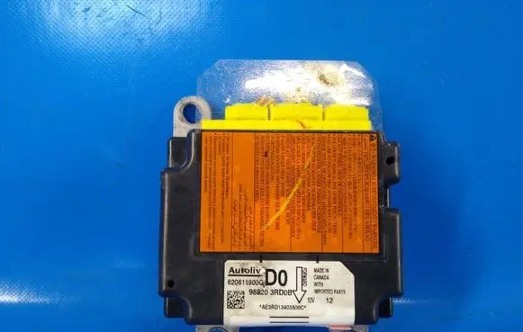 Nissan Sentra B17 Airbag control unit/module 988203RD9B