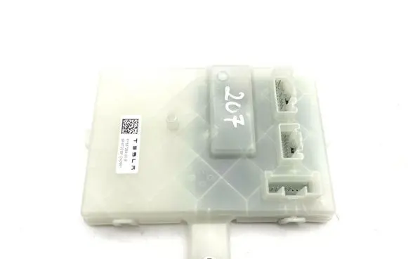 Tesla Model 3 Other control units/modules 153726400B