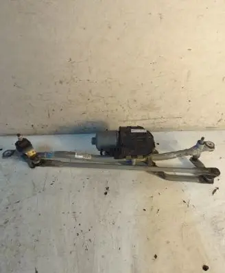 Audi A6 C7 Front wiper linkage and motor 4G2955023A