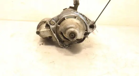 Volkswagen PASSAT B5.5 Starter motor S0039
