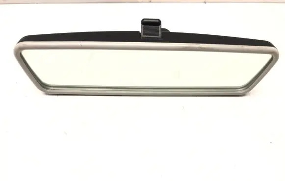 Volkswagen Caddy Rear view mirror (interior) E1021065