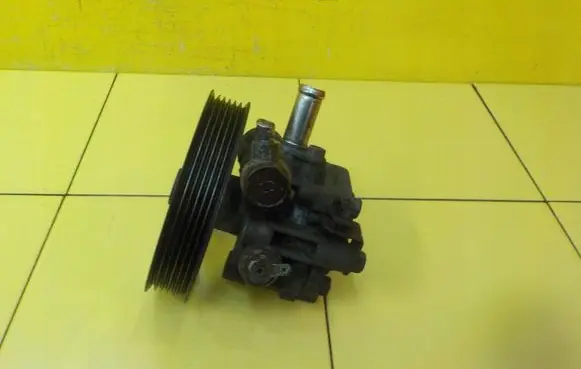 Mitsubishi Outlander Power steering pump 35266483 4B12