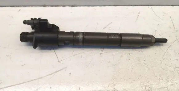 Volvo V70 Fuel injector 0445116046