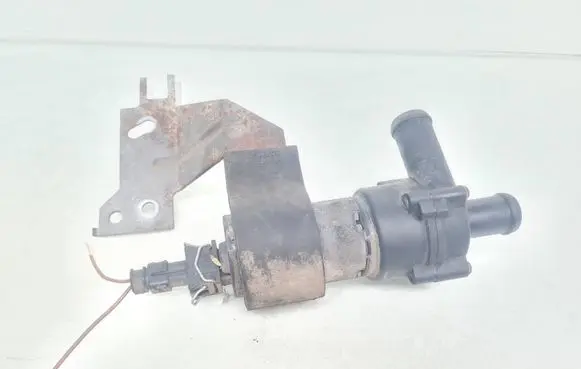 Opel Omega B1 Electric auxiliary coolant/water pump