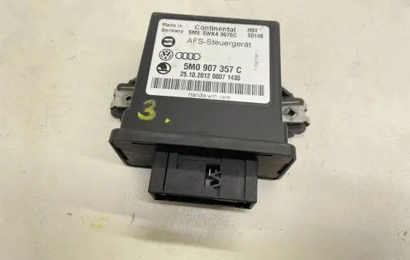Skoda Octavia Mk2 (1Z) Light module LCM 5M0907357C