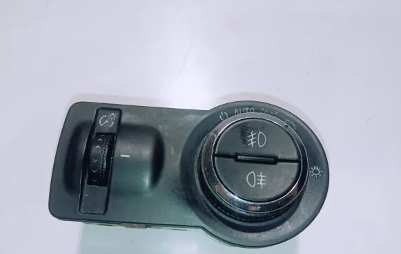 Opel Insignia A Light switch 22901655