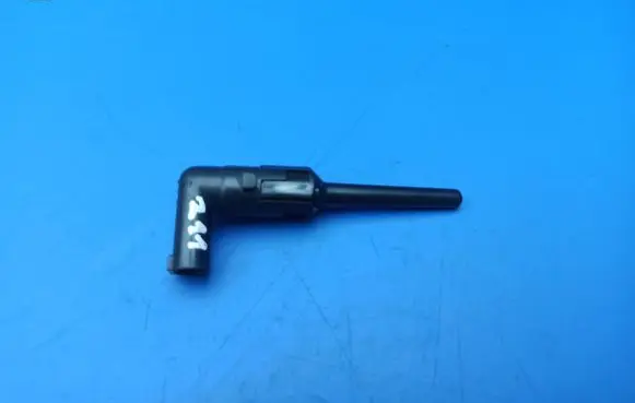 Mercedes-Benz E W211 Coolant level sensor 2205450024