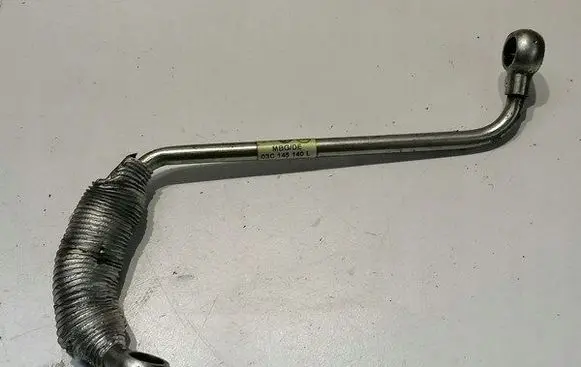 Volkswagen Scirocco Turbo turbocharger oiling pipe/hose 03C145140L