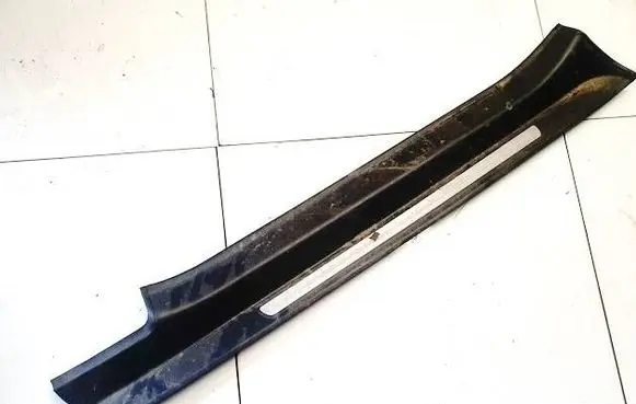 Audi TT TTS Mk2 Front sill trim cover 8j0853491e