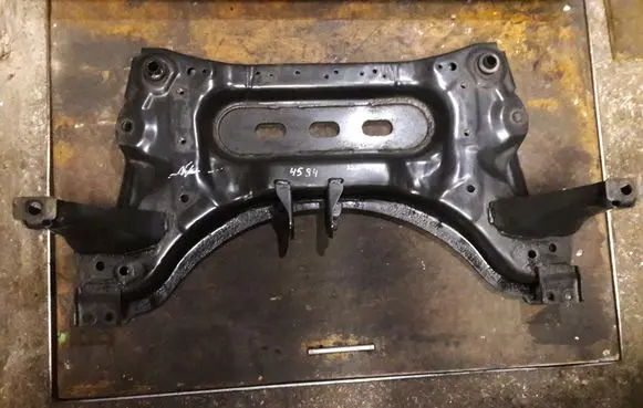 Renault Kadjar Front subframe 5695119