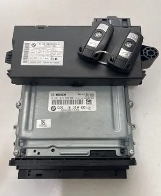 BMW 3 E90 E91 Engine ECU kit and lock set 1039S37983 030084443 0281016838