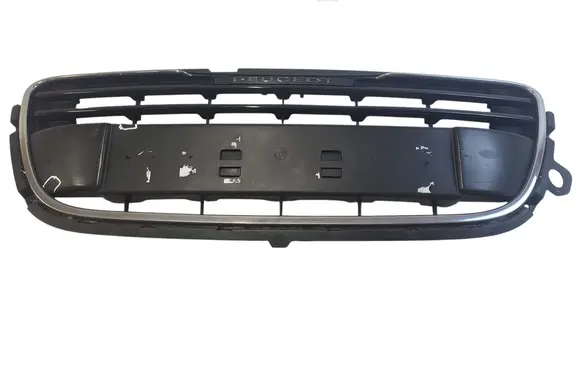Peugeot 508 Front grill 968571877