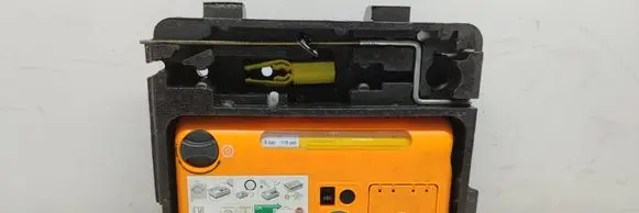 Citroen DS5 Spare wheel mounting bracket 