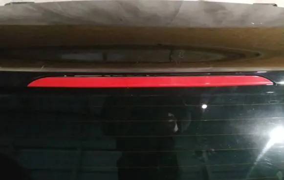 Volvo XC90 Third/center stoplight