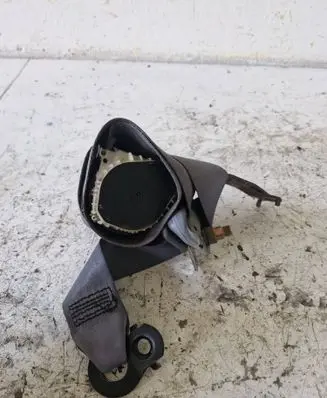 Renault Megane I Front seatbelt