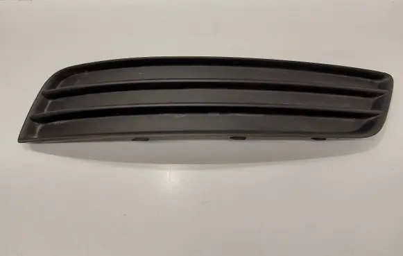 Audi A3 S3 8P Front bumper lower grill 8P0807681E