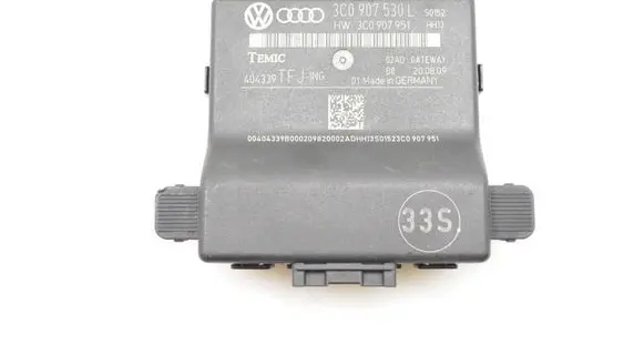 Volkswagen PASSAT B6 Gateway control module 3C0907530L
