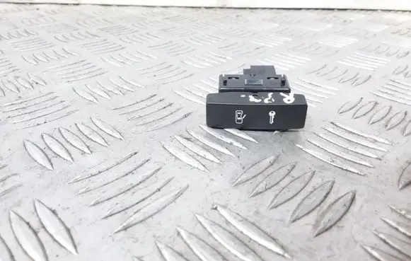 Central locking switch button