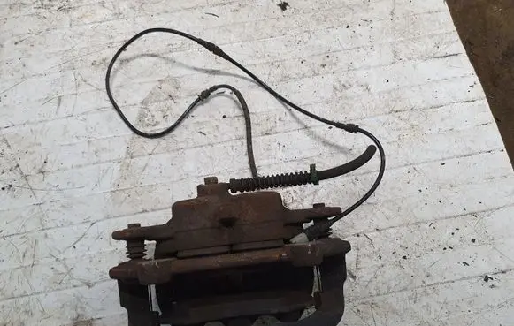 Land Rover Range Rover Sport L320 Front brake caliper NOCODE