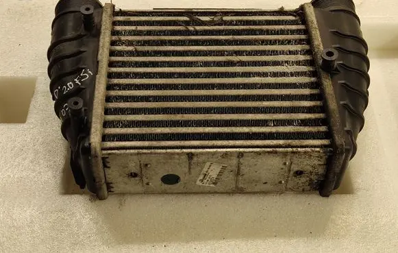 Audi A4 S4 B7 8E 8H Intercooler radiator 8E0145806M