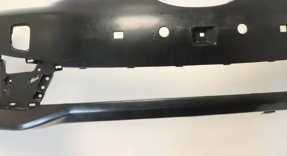 Toyota Auris E180 Front bumper 0970170