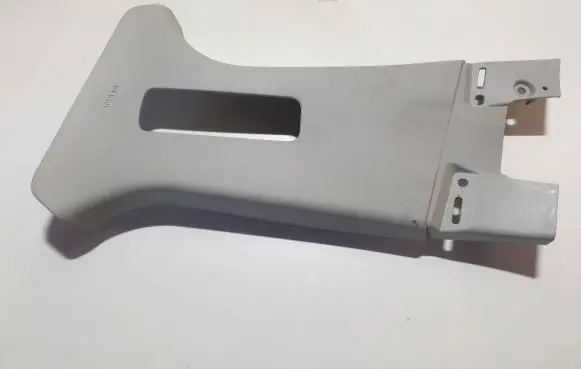 (B) pillar trim (top)