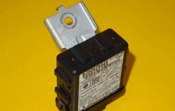 Mazda Premacy Immobilizer control unit/module BJ3D675G2E X1T14371M2