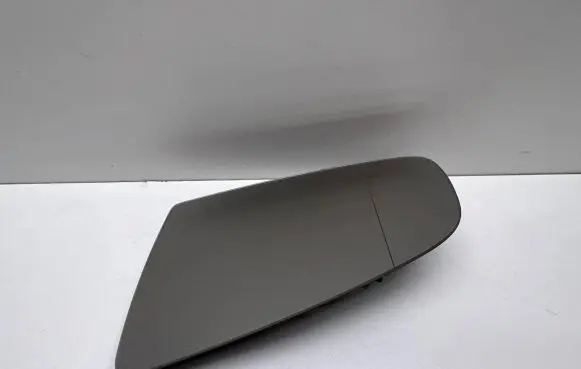 Audi A3 S3 A3 Sportback 8P Wing mirror glass 