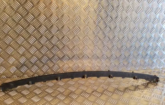 Opel Astra G Front bumper lower grill