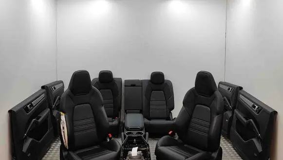 Porsche Cayenne (9Y0 9Y3) Interior set 9Y0867307 9Y0867308