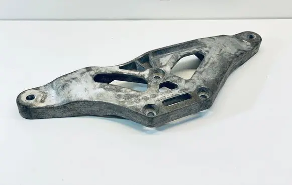 Audi A6 S6 C6 4F Rear differential/diff mount bracket 4F0599287
