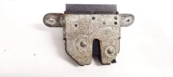 Mercedes-Benz E W210 Tailgate/trunk/boot lock/catch/latch 