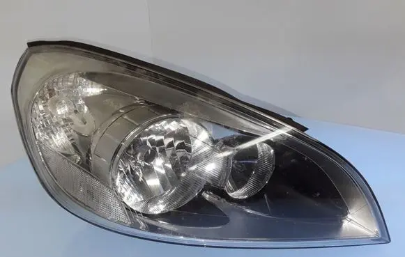Volvo S60 Headlight/headlamp 30796252