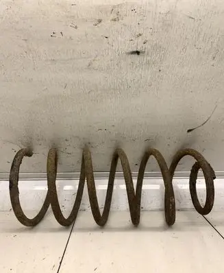 Volkswagen Golf IV Rear coil spring