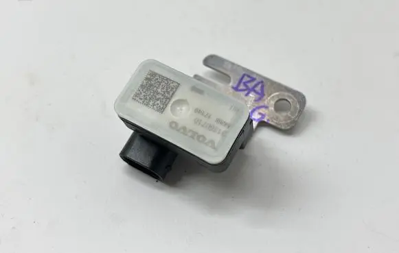 Volvo XC60 Airbag deployment crash/impact sensor 31360710 A426S 17149