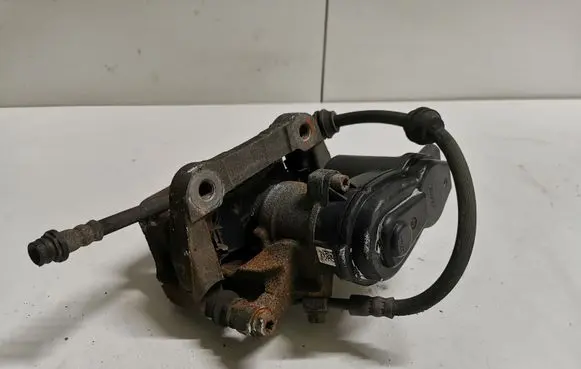Land Rover Range Rover Evoque L538 Rear brake caliper 32337647