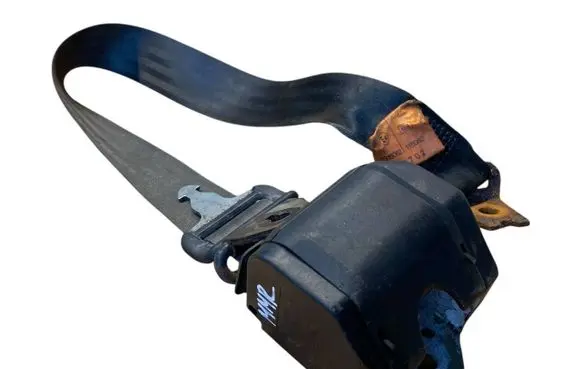 Ford Sierra Rear seatbelt 86BBA611B68A3A 129000563
