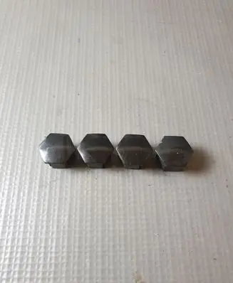 Opel Mokka B Wheel nut cap/cover 
