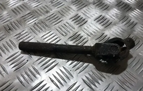 Mitsubishi Space Gear Steering column universal joint