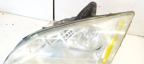 Ford Focus Headlight/headlamp 