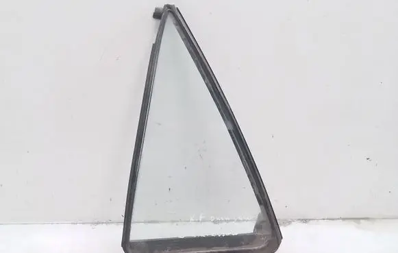Rear vent window glass