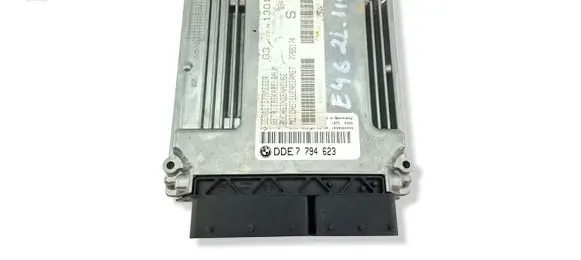 BMW 3 E46 Engine control unit/module 7794623 0281011653 13617794623