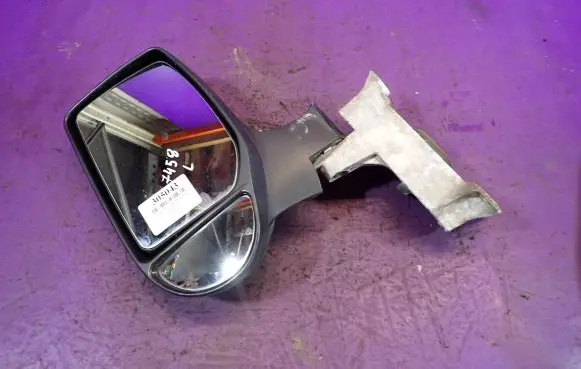 Manual wing mirror
