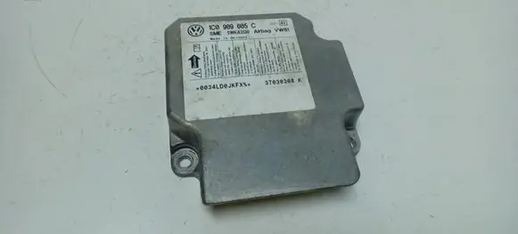 Volkswagen PASSAT B5.5 Airbag control unit/module 1C0909605C 37030308K 5WK43130