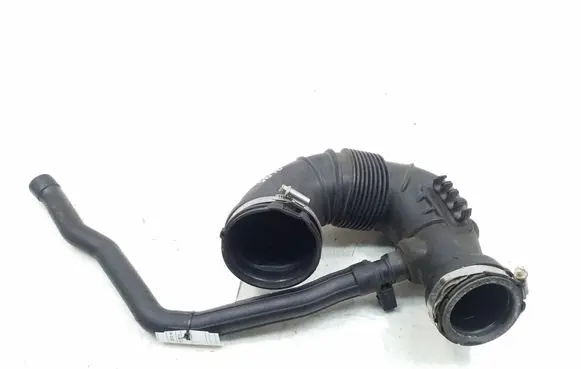 Mercedes-Benz CLS C218 X218 Air intake hose/pipe A6510900337