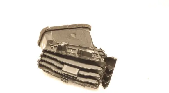 Ford Focus Dashboard side air vent grill/cover trim