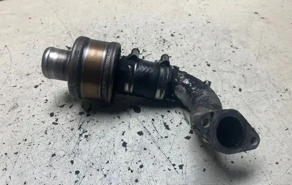 Nissan X-Trail T30 Turbo air intake inlet pipe/hose 