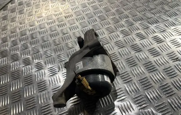 Audi A5 Engine mount bracket 8W0199371AT