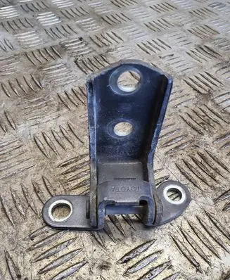 Toyota Yaris Rear door upper hinge