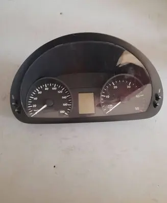 Mercedes-Benz Sprinter W906 Speedometer (instrument cluster) A9065420101